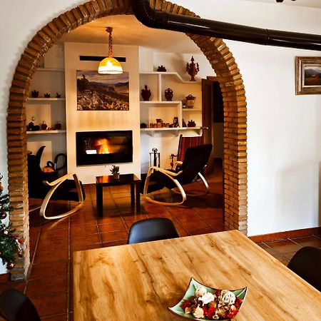 El Rincon Del Guardal, Alojamiento Rural Y Guias De Montana San Clemente  外观 照片