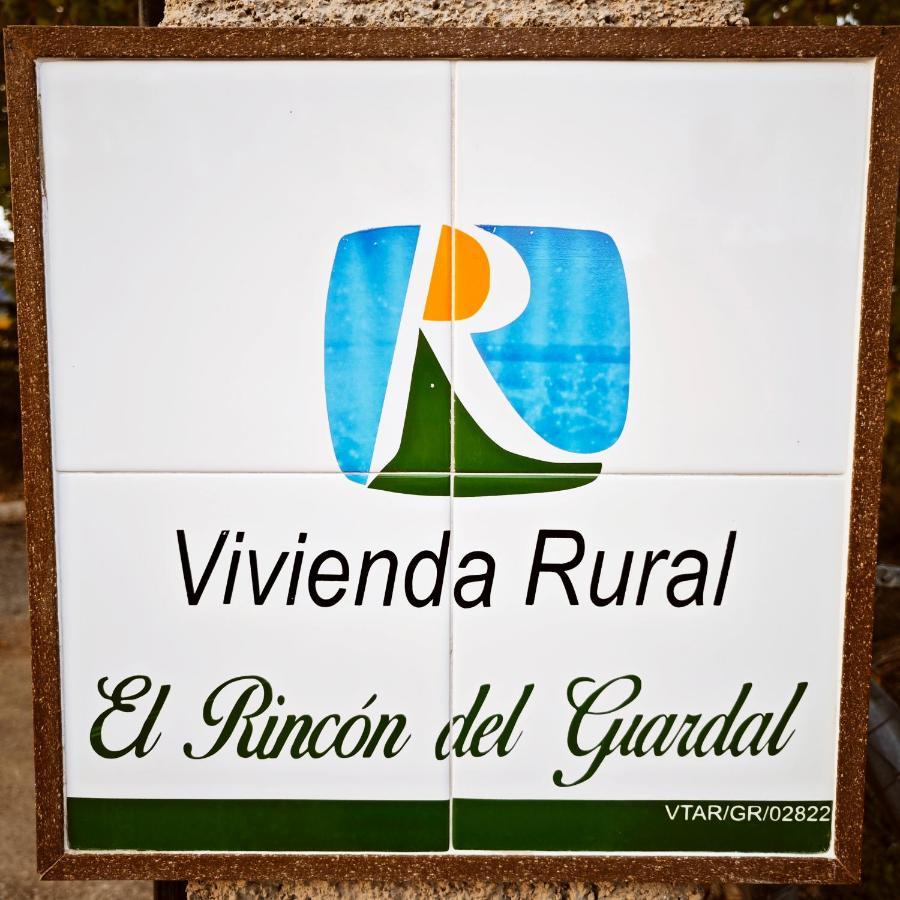 El Rincon Del Guardal, Alojamiento Rural Y Guias De Montana San Clemente  外观 照片